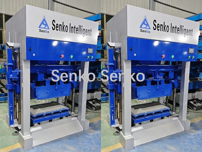 Máquina manual para formar bloques (controlada por botones) - Senko